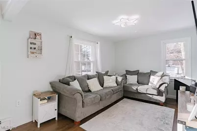 38107 Hastings Avenue, Willoughby, OH 44094 - Photo 7