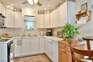 9501 New Buffalo Rd, Canfield, OH 44406 - Photo 7