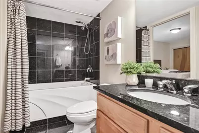 2222 Detroit Avenue #717, Loveland, OH 44113 - Photo 9