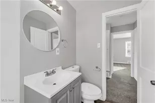 16401 N Lotus Dr, Loveland, OH 44128 - Photo 9