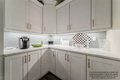 101 Whispering Shores, Vermilion, OH 44089 - Photo 11