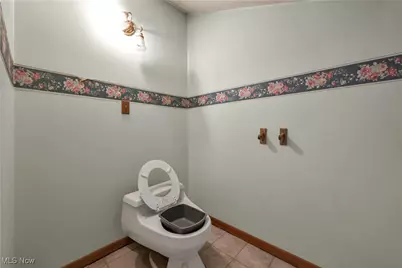 1310 Lindenwood Drive, Lorain, OH 44053 - Photo 13