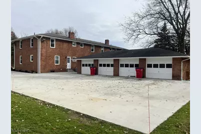 8653 Rosewood Avenue NW, North Canton, OH 44720 - Photo 7