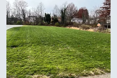 8653 Rosewood Avenue NW, North Canton, OH 44720 - Photo 9