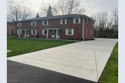 8653 Rosewood Avenue NW, North Canton, OH 44720 - Photo 3