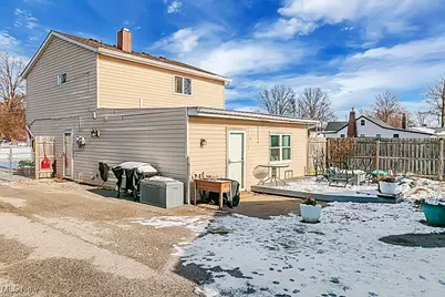 7634 Pinehurst Drive, Mentor on the Lake, OH 44060 - Photo 5