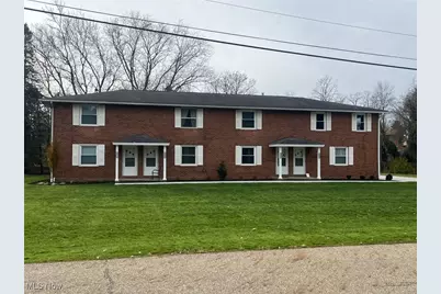 Rosewood Avenue NW, North Canton, OH 44720 - Photo 3
