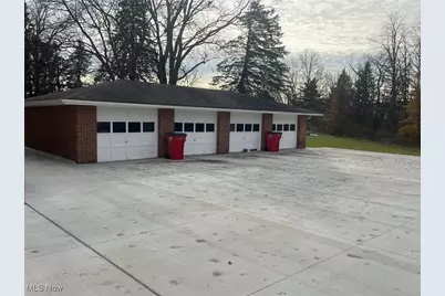 Rosewood Avenue NW, North Canton, OH 44720 - Photo 7