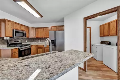 221 Newfield Circle, Medina, OH 44256 - Photo 11