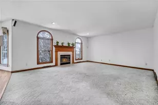 221 Newfield Cir, Medina, OH 44256 - Photo 17