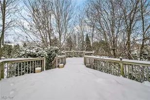 221 Newfield Cir, Medina, OH 44256 - Photo 5