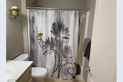 170 Sandy Court #11, New Middletown, OH 44442 - Photo 13