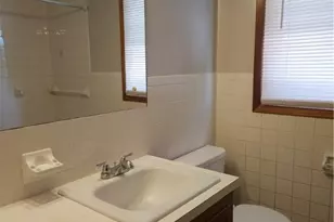 525 S Marion Ave, Louisville, OH 44641 - Photo 17