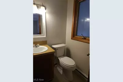 525 S Marion Avenue, Louisville, OH 44641 - Photo 11