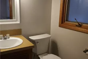 525 S Marion Ave, Louisville, OH 44641 - Photo 11