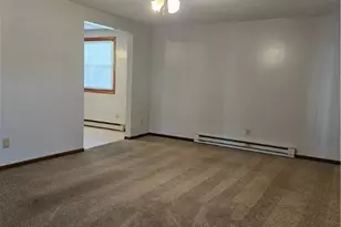 525 S Marion Ave, Louisville, OH 44641 - Photo 3