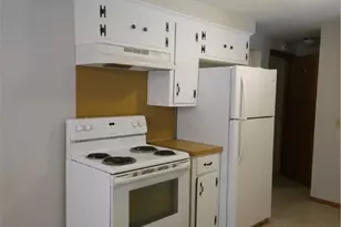 525 S Marion Ave, Louisville, OH 44641 - Photo 7