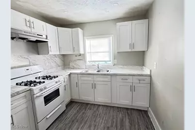 1239 Pondview Avenue, Akron, OH 44305 - Photo 5