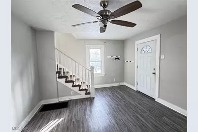 1239 Pondview Avenue, Akron, OH 44305 - Photo 7