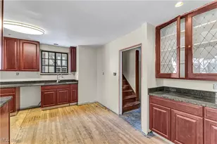 3232 Warrington Rd, Huber Heights, OH 44120 - Photo 11