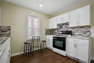 1232 Stratford St, Barberton, OH 44203 - Photo 11