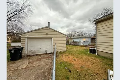 1253 Sevilla Avenue, Akron, OH 44314 - Photo 13