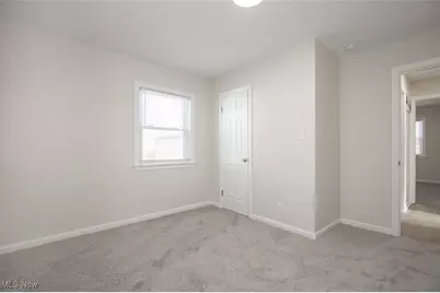877 N Firestone Boulevard, Akron, OH 44306 - Photo 17