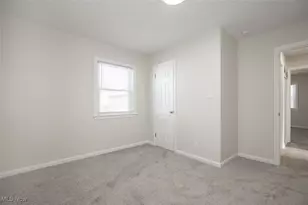 877 N Firestone Blvd, Akron, OH 44306 - Photo 17