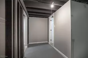 877 N Firestone Blvd, Akron, OH 44306 - Photo 31