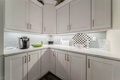 1204 Whispering Shores, Vermilion, OH 44089 - Photo 11