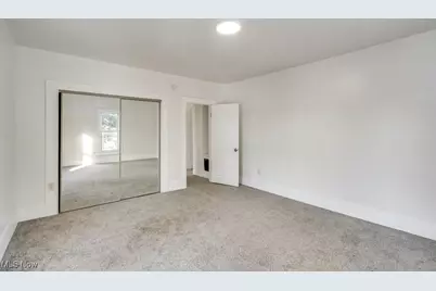 155 W Walnut Street, Wadsworth, OH 44281 - Photo 33