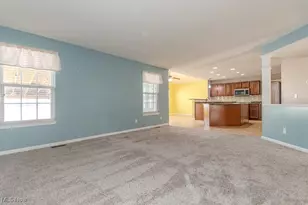 38209 Lonsdale Pl, Willoughby, OH 44094 - Photo 13