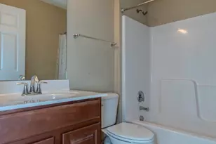 38209 Lonsdale Pl, Willoughby, OH 44094 - Photo 21