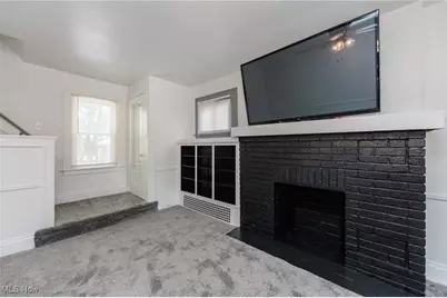 261 Madison Avenue, Akron, OH 44320 - Photo 5