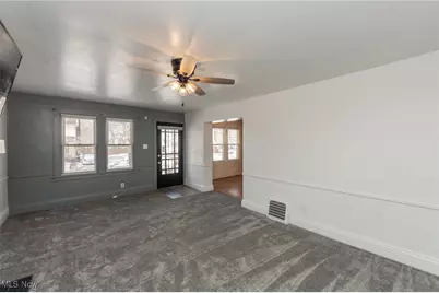 261 Madison Avenue, Akron, OH 44320 - Photo 7