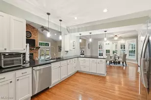 305 Mentor Ave, Painesville, OH 44077 - Photo 9