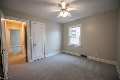 1805 Gibbs Avenue NE, Canton, OH 44705 - Photo 17