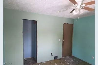 3538 Albany Avenue, Lorain, OH 44055 - Photo 11