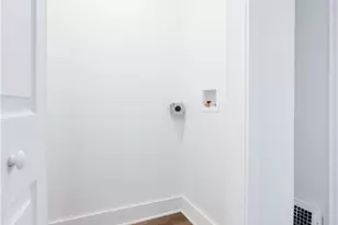 427 Kathleen St, Akron, OH 44303 - Photo 9