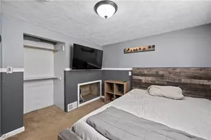 1328 Birchview Dr, Vermilion, OH 44089 - Photo 21