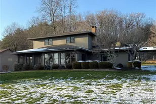 9201 N Shore Dr NE, Mineral City, OH 44656 - Photo 3
