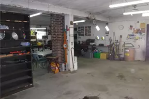 850 Cherry St, West Lafayette, OH 43845 - Photo 33