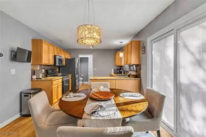 10101 Ravenwood Court, Streetsboro, OH 44241 - Photo 7