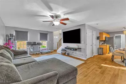 10101 Ravenwood Court, Streetsboro, OH 44241 - Photo 3