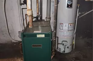 9411 Detroit Ave, Loveland, OH 44102 - Photo 13