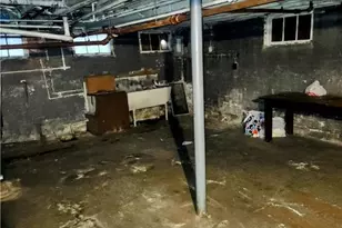 9411 Detroit Ave, Loveland, OH 44102 - Photo 17