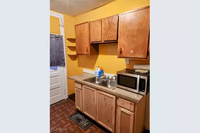 9411 Detroit Avenue #1, Loveland, OH 44102 - Photo 9