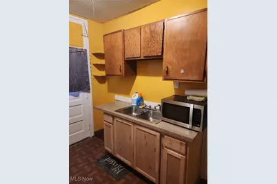 9411 Detroit Avenue #1, Loveland, OH 44102 - Photo 11