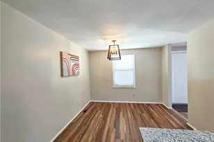 214 Hamrock Dr, Campbell, OH 44405 - Photo 9