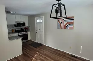 214 Hamrock Dr, Campbell, OH 44405 - Photo 5